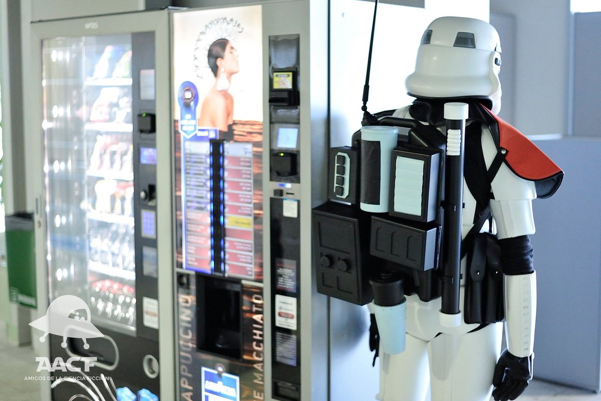 aacf_145's tweet photo. Los troopers en AACF están perfectamente preparados. En las misiones "dispensador mochila" cafetito o refresco cuando hace falta. @legion501 https://t.co/P3Me8tyx3z