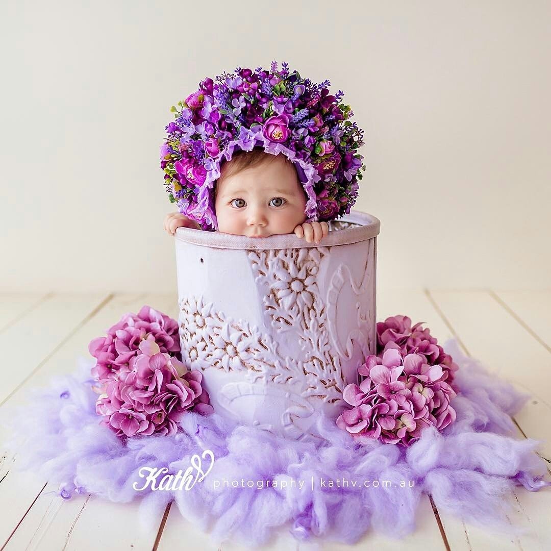 ThebourgieLife's tweet photo. How a lot of us are peeping from under our blankets this morning. 😆😉💞 It's #Sunday!!! 💞💛 
#TheBGL #TheBourgieLife #cute #cutebabies https://t.co/S8ixqgq2zb