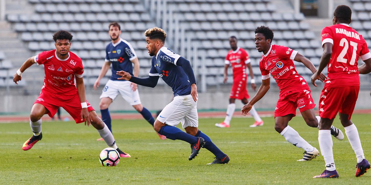 ParisFC's tweet photo. 📸 Les photos de la victoire face à l'ASM Belfort sont à retrouver ici → https://t.co/Eo7BzhEZOw #PFCASMB https://t.co/9A3IqNtWi3