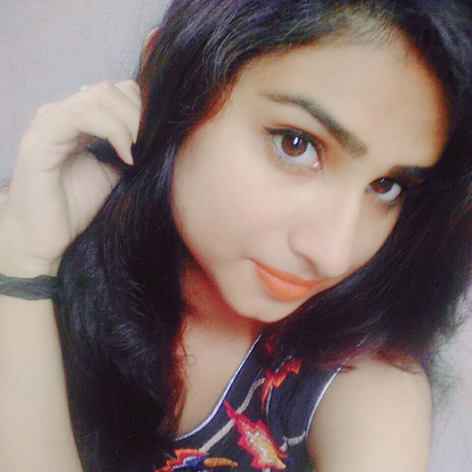 Bagmita04's tweet photo. #NewProfilePic https://t.co/ZVuxk55Yiq