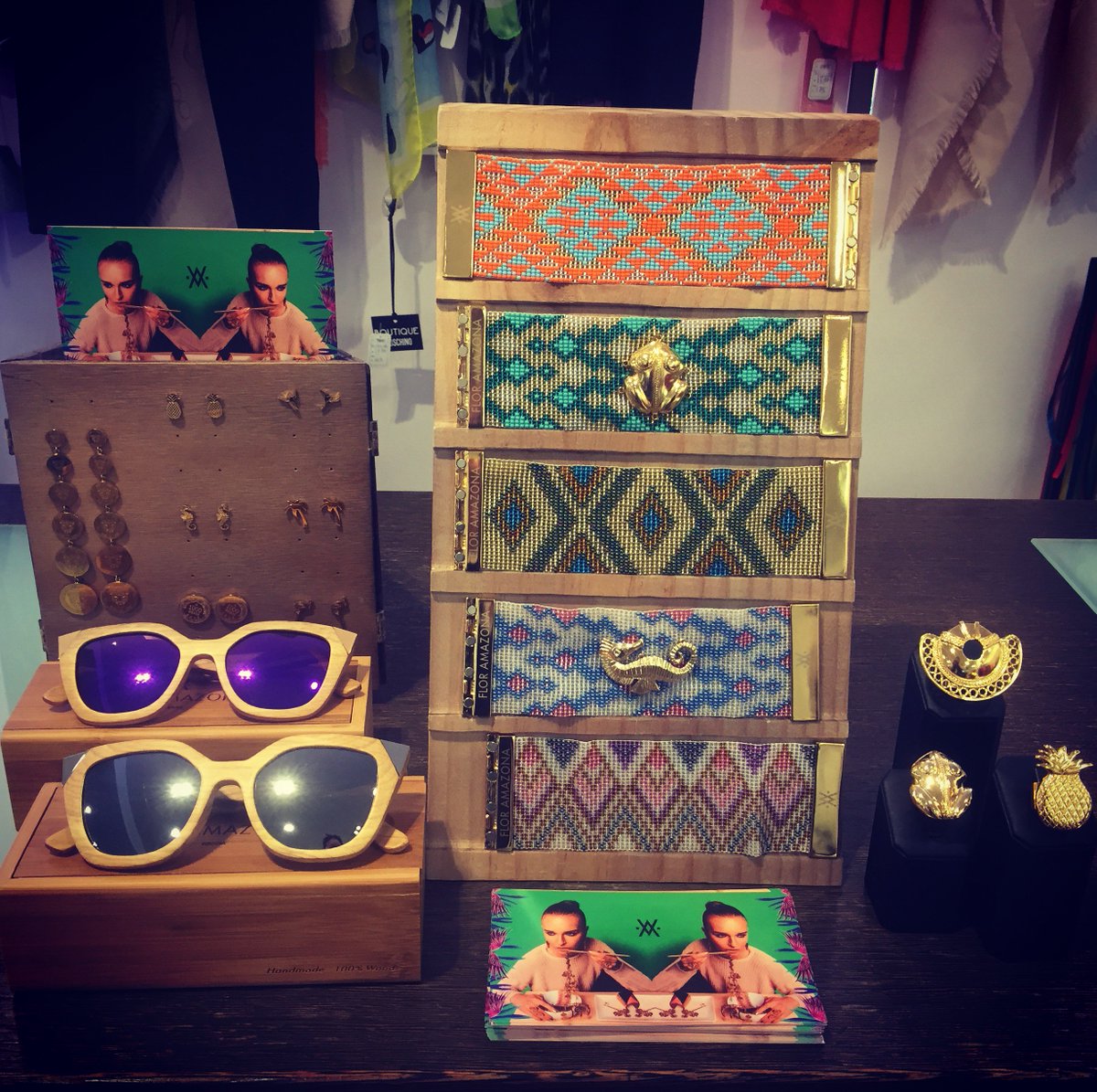 styleandstories's tweet photo. Flor Amazona is now available @maewestdenhaag 😍😘 #floramazona #Statement #sieraden #shoppingqueen https://t.co/HMHjMooPdG