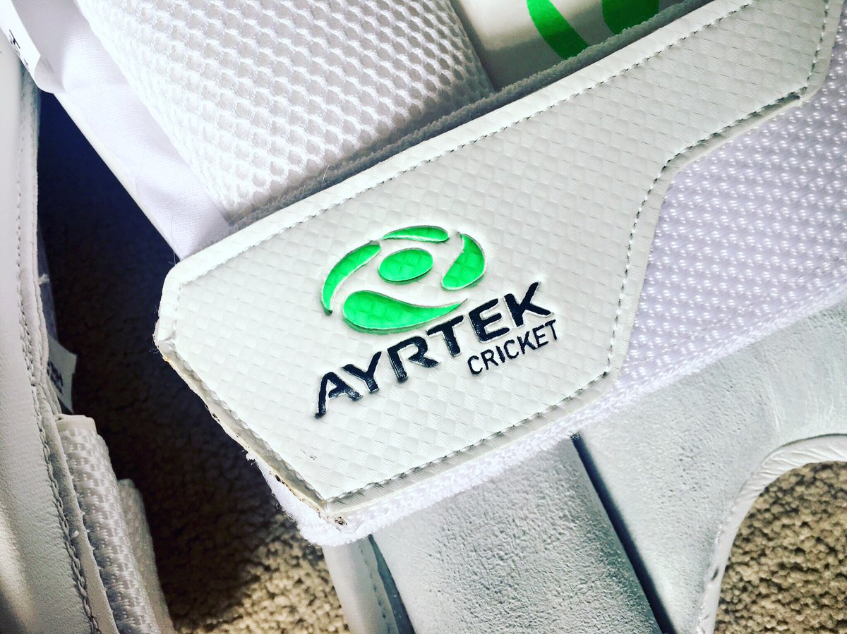 AyrtekCricket's tweet photo. It's the finer things that finesse the finish #DareToDiffer #DecadeEdition #SoftsSeventeen https://t.co/uDdpND2Ptd