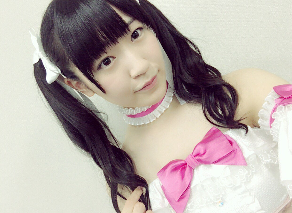 バンドリ 前島亜美 2019年の韓国ファンミーティング 限定特典 色紙 前島亜美_Official on X: 