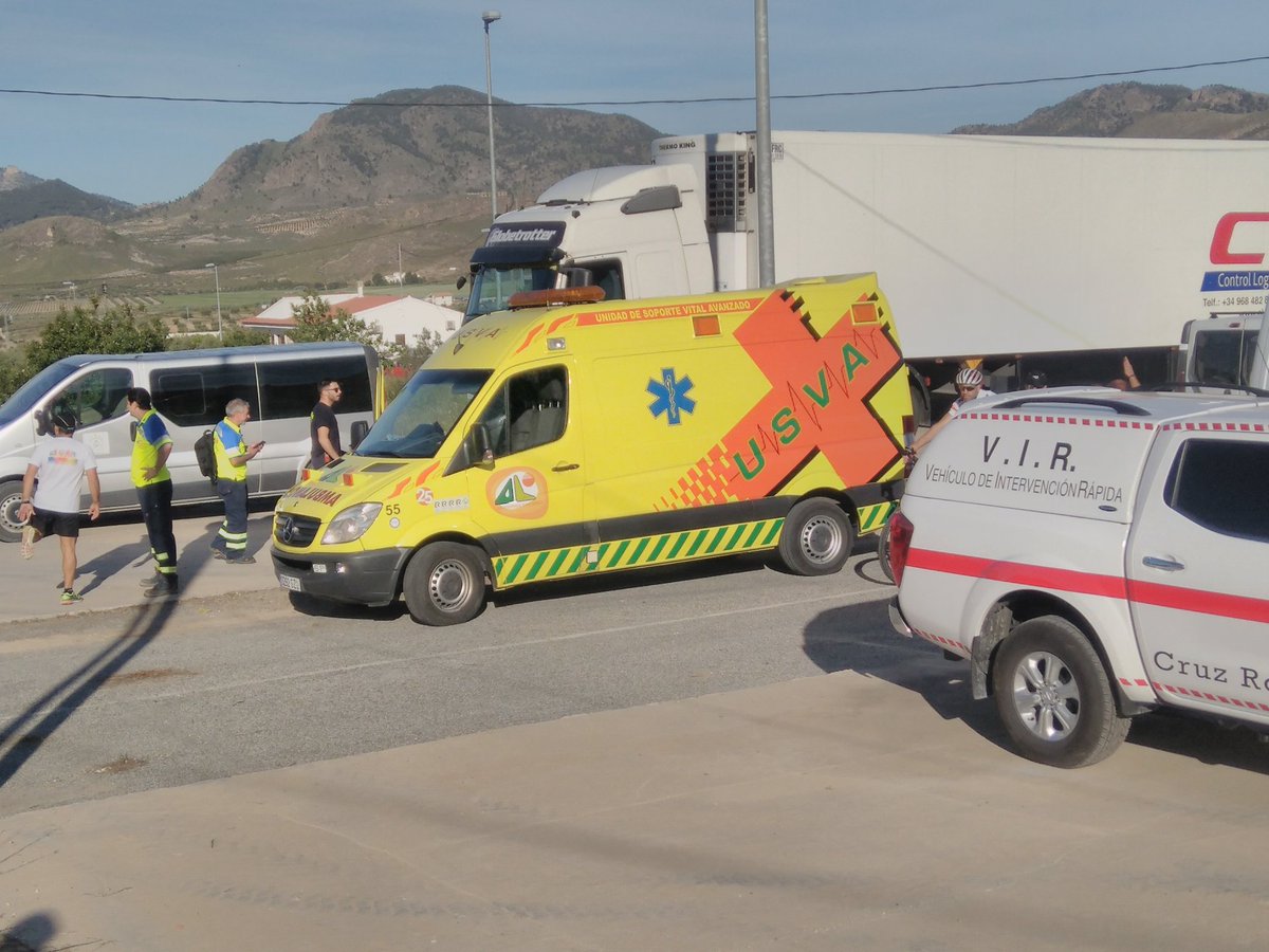 CruzRojaLorca's tweet photo. Colaborando junto @Ambulorca y @112Lorca en La #Paca en 3 #nocaminareissolos. La recaudación sera para Oncología Infantil HGU. V. ARRIXACA . https://t.co/UmAptGRKBV