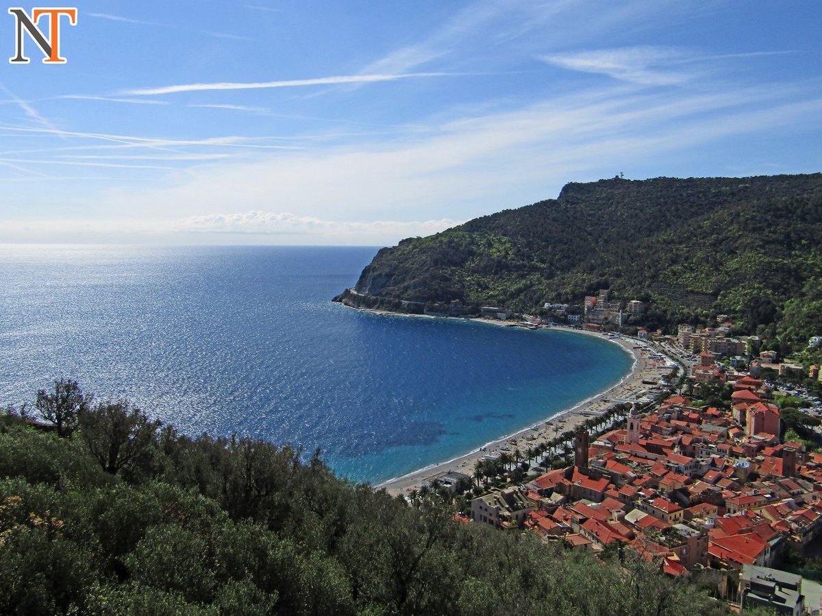 #BuonaDomenica a tutti i "#Noli Lovers"! 

#domenica #7maggio #travel #primavera #borghi #nature