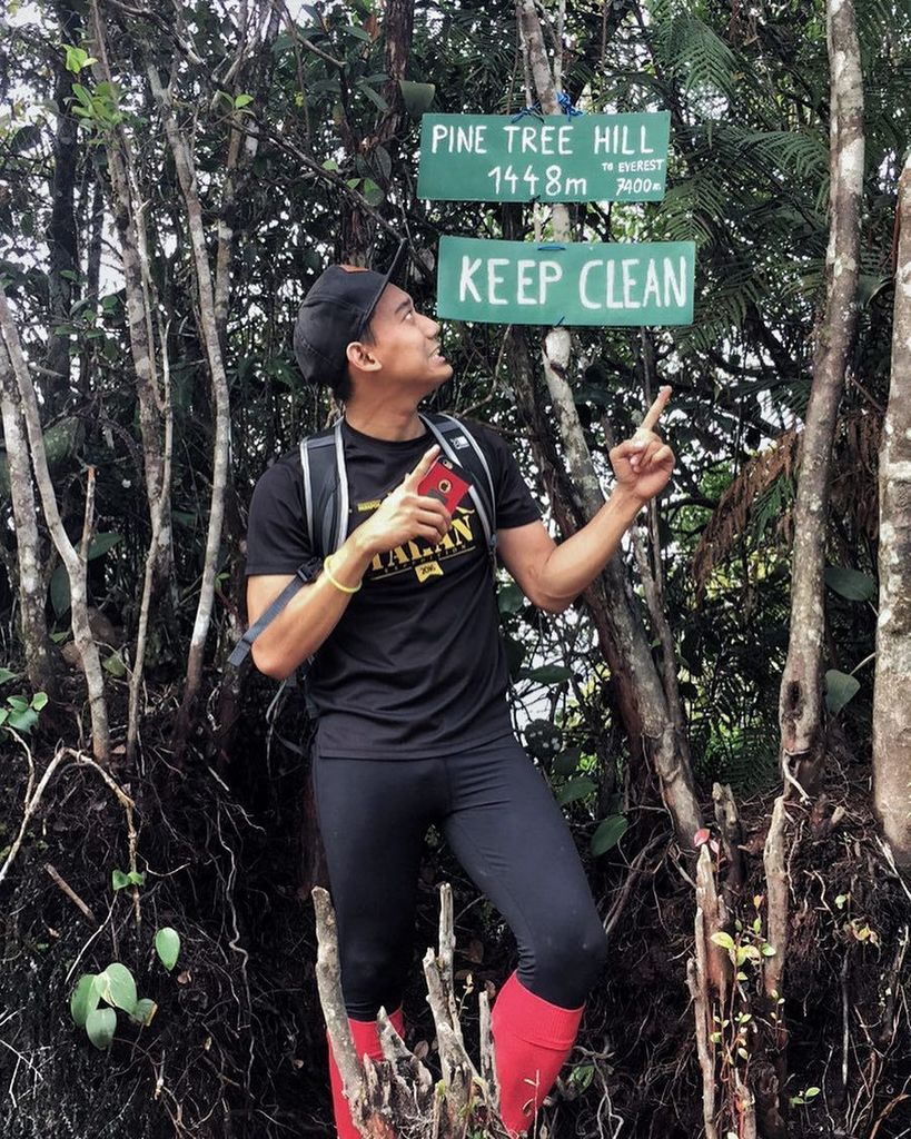 shxkrxy's tweet photo. Memuaskan 🌶
#huhahikers #pinetreetrail #twinpeak #fraserhill #mangatcekal #pewai #outdoor #hiking #pahang https://t.co/IF84qdKiRE https://t.co/eFbxKwcuTZ