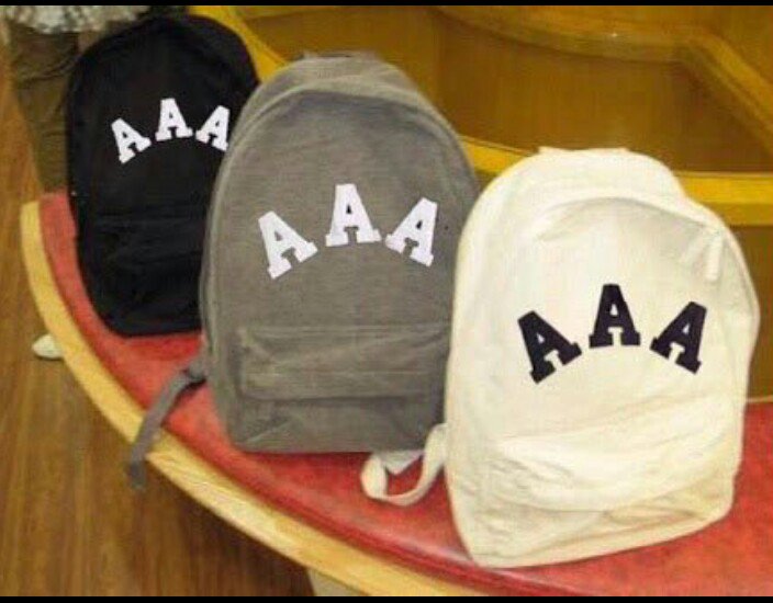 AAAgfts's tweet photo. 💞AAA無料プレゼント🎁

リュック

応募方法　
①@AAAgftsをフォロー、
②リツイートお願いします✨
受け取り方法　
こちらからDMで連絡します。
#AAA 
#相互フォロー
#拡散希望
#プレゼント
 https://t.co/zGT9SRwaNs