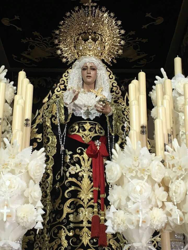 Que nuestra madre bendita os bendiga y sea vuestra guía. 
Porque ellas nos dieron el mejor regalo la vida. #FelizDiaDeLaMadre