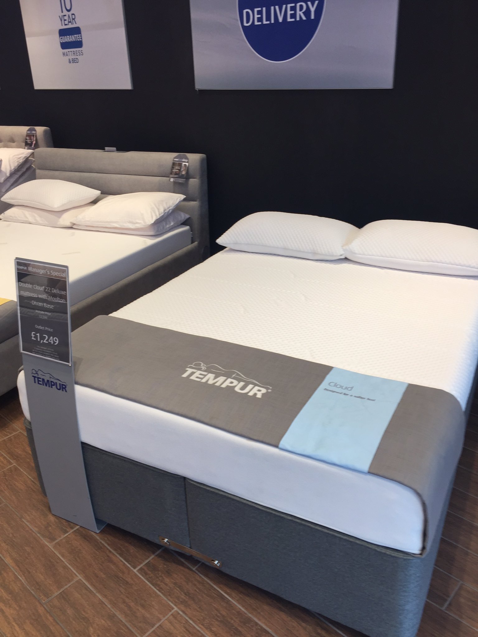 Tempur Outlet J32 TempurOutletCas X
