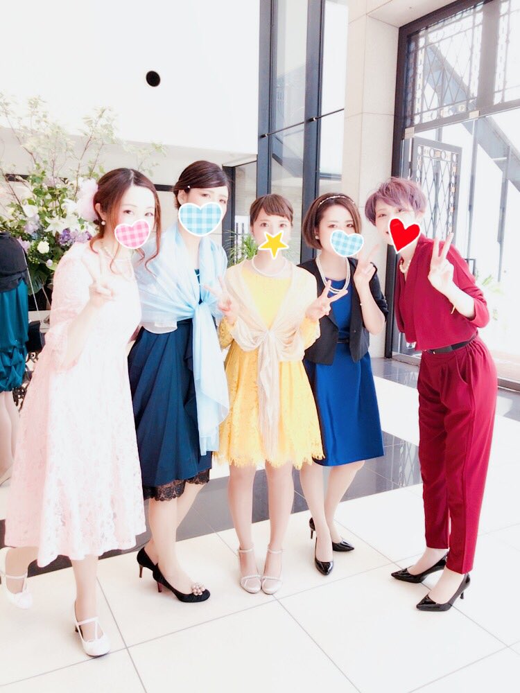 りぃ ゆきりぃやまる Ymdの結婚式披露宴めちゃめちゃ素敵だった ゆきりぃやまる かいみやでそれぞれのカラードレス着てグリーンのカラードレスのymdと並べてすごく嬉しかった Ymd結婚本当におめでとう 旦那さんとお幸せに 旦那さんに りぃちゃん