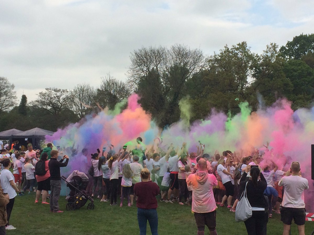 DerbycollegePS's tweet photo. #colourblastdash @Colourblastdash #DC_enrichment #DC_volunteering @ActivateSport https://t.co/TgG01D6frB