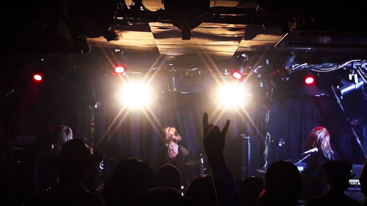 101a Info Pa Twitter 昨日の新宿live Freak ありがとうございました 次回は6 10 高田馬場areaでloopus Kaimy Plantsとの3マンです 撮影 田中 和彦 1枚目を除く