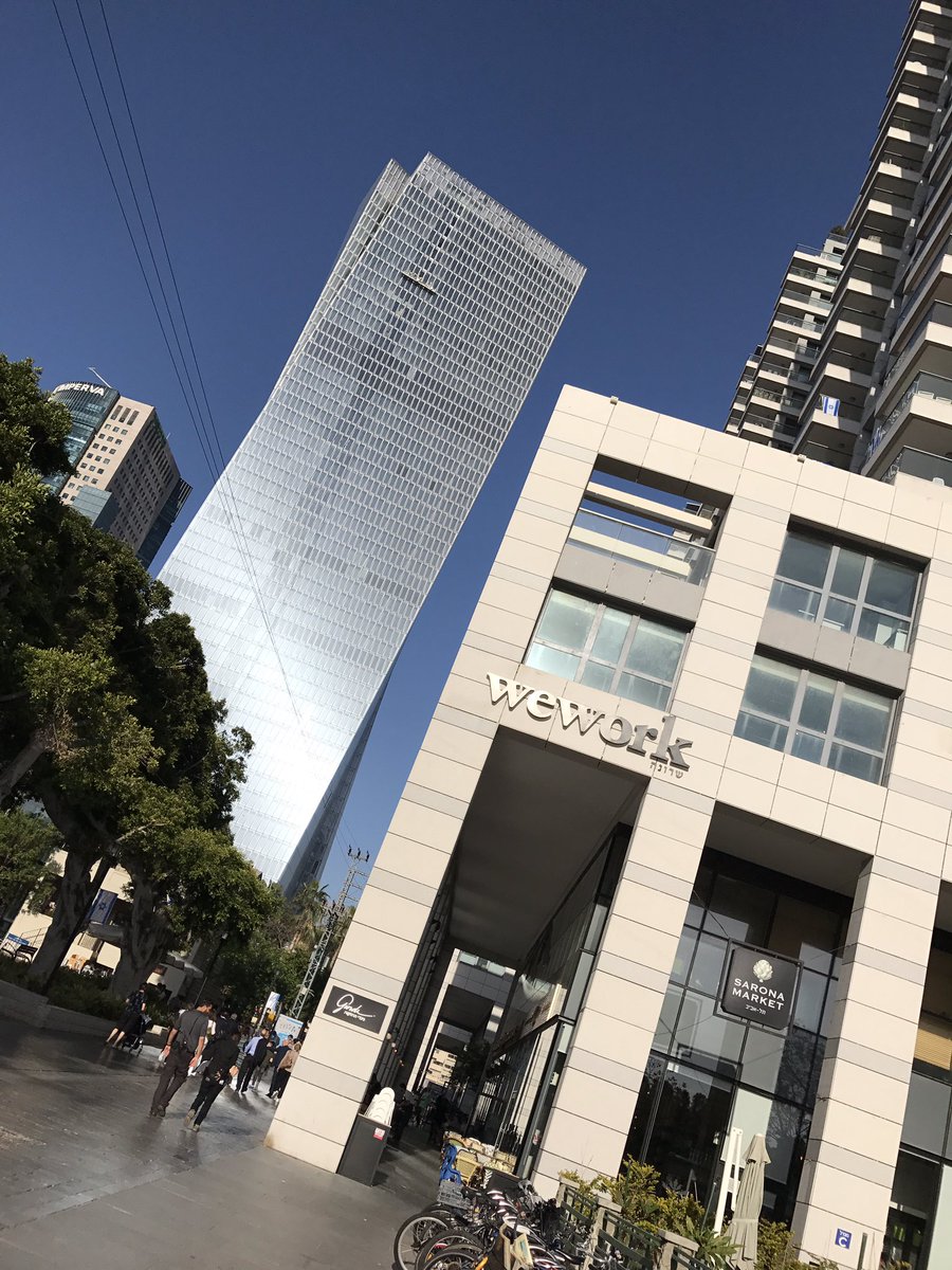 laureatiluiss's tweet photo. L'ecosistema delle #startup e i #laureatiLUISS. @WeWork per inaugurare il nuovo Chapter ALL in Israele. #TelAviv https://t.co/F5Yfs3yUBb