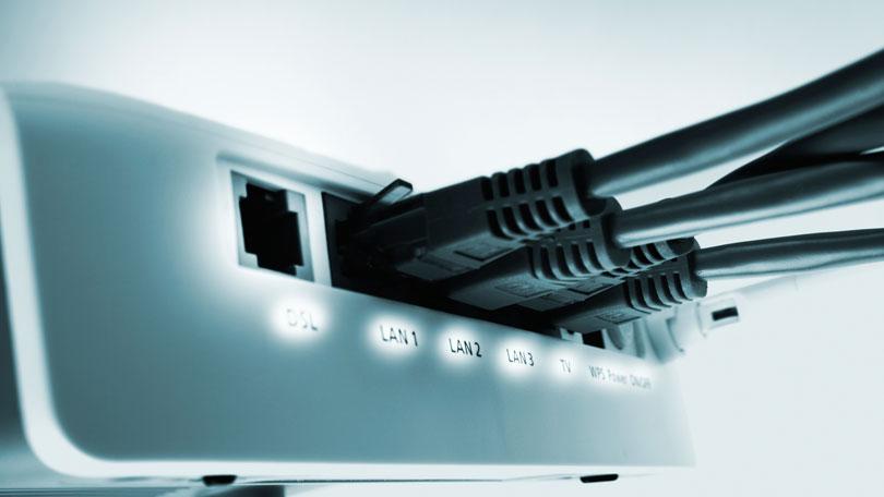 PCMag's tweet image. How to Set Up and Optimize Your Wireless Router: bit.ly/1yYfzGz