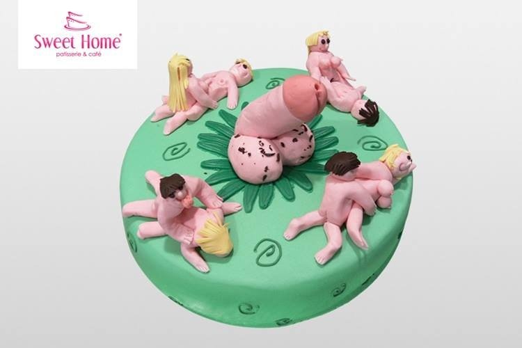 QueenkaKlemka's tweet photo. 😂🎂 🔪 🎀 #wyspa #sexu #grupowego #tort #to #kopia #agencji #towarzyskiej #samotny #penis #szuka #drugiej #połówki #cukiernik https://t.co/rSSyvYTQLF