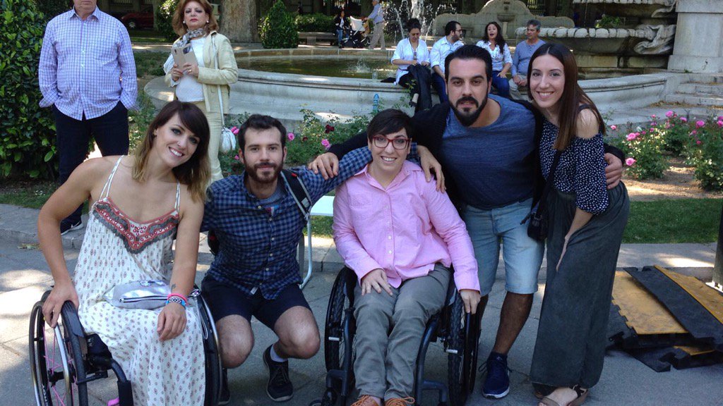 Being Inclusive (@modaydiversidad) on Twitter photo Preparando el desfile #letitslow! #modasostenible #másmodainclusiva 💛 <a href="/SustainBrandsEs/">SustainableBrandsMAD</a> Preparando el desfile #letitslow! #modasostenible #másmodainclusiva 💛 <a href="/SustainBrandsEs/">SustainableBrandsMAD</a>