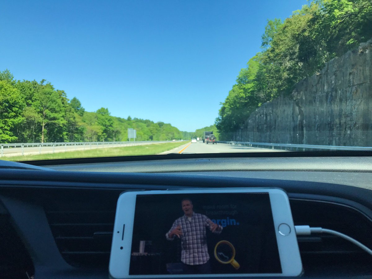 Emily Moore tweet media