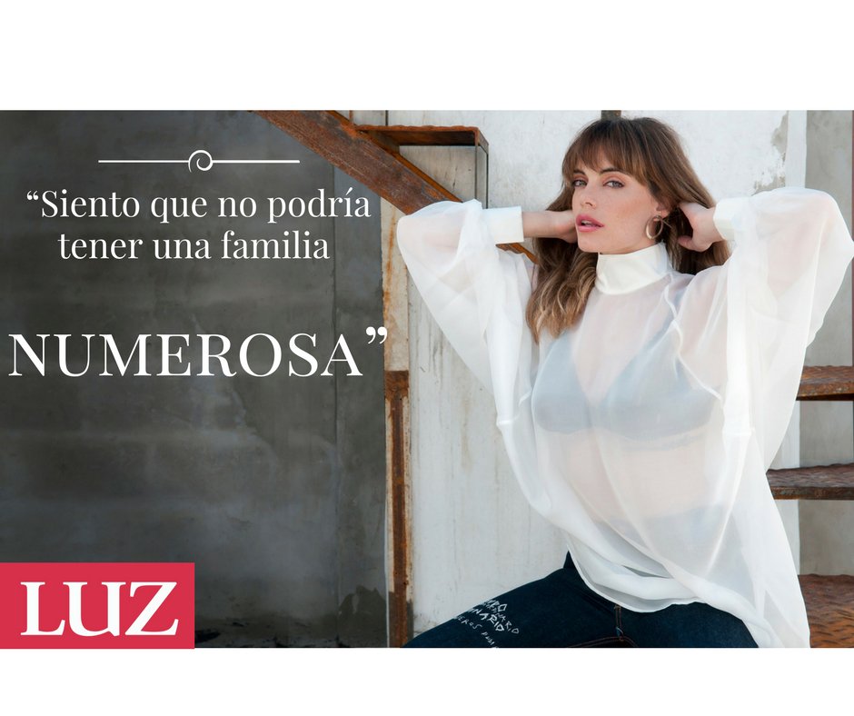 revista_luz's tweet photo. Emilia Attias, nuestra #chicadetapa https://t.co/16hPMtXFvp