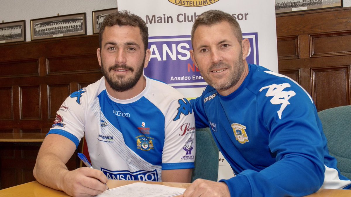 TOWN: New signing Gordon Maudling scored a second-half hat-trick of tries in today's 66-18 win at Hemel Stags