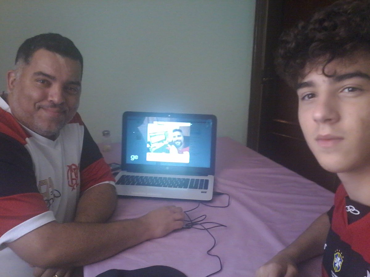 JRdeMenezes's tweet photo. #Sub20noGE Direto de Sevilla, España! Meu filho Felipe Otz e eu. Abraço pra meu filho Lucas e minha esposa Leila e galera Torcida Flasimiro. https://t.co/EAy7TSBmHj
