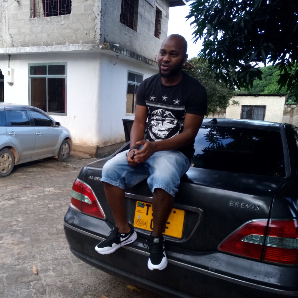 MokoBiashara's tweet photo. #NewProfilePic https://t.co/fkPt26UI0s