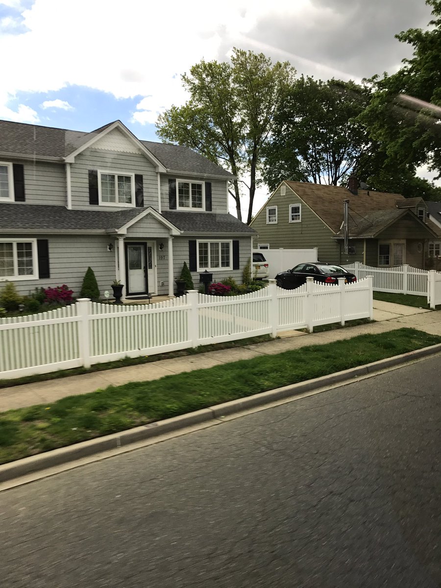 Lander06's tweet image. Levittown #NPC17