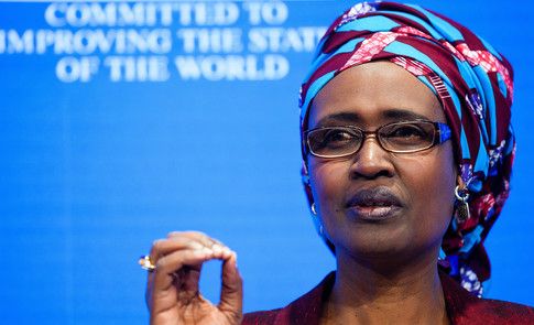 wef's tweet photo. .@Winnie_Byanyima: We need a new African economic system that works for everyone https://t.co/AE0XGMGj5i #af17 https://t.co/kvLpnm0FUQ