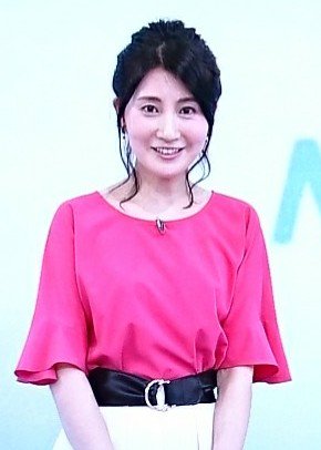 サンゴのあかちゃん 昨晩 今夜とカープ女子の井上あさひ アナに凄ーく癒されますね ᴗ 彼女の魅力は落ち着いた雰囲気と聴き 取りやすい独特の声質に心が癒されま す 笑顔の素敵な彼女にハマってます なんさま可愛い ｏ っ ﾟ Nhk