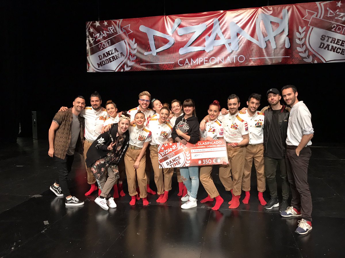 zerodanceco's tweet photo. 🏆🏆 Premios en el Campeonato D'zanp! de Bilbao.

🔻Segundo Clasificado en Danza Moderna Absoluta
🔻Tercer Clasificado en Danza Moderna Parejas https://t.co/SirVVMwki7