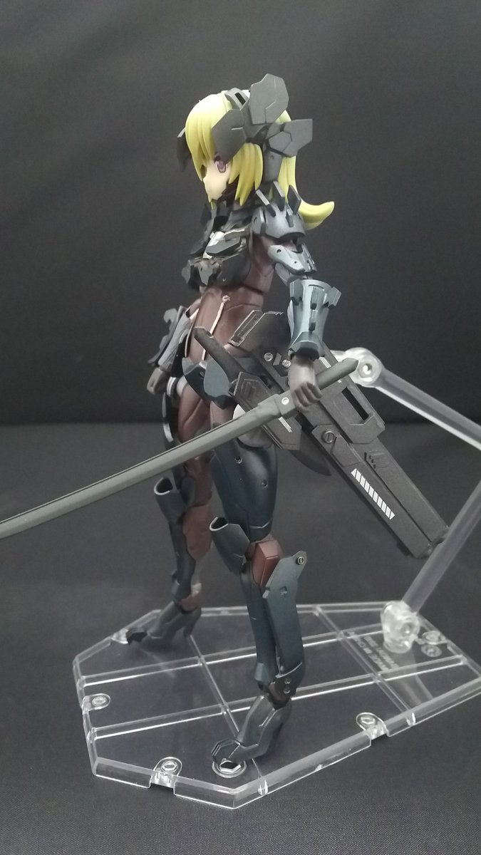 キム ポーター ブリッジズ フレームアームズ ガール Faガール とうとう完成しました フレズヴェルク リベンジェンス です はい まんま雷電です 雷電の女体化 Fag化 を目指しました 4枚目は以前作った無雷とセルフmg合せですw