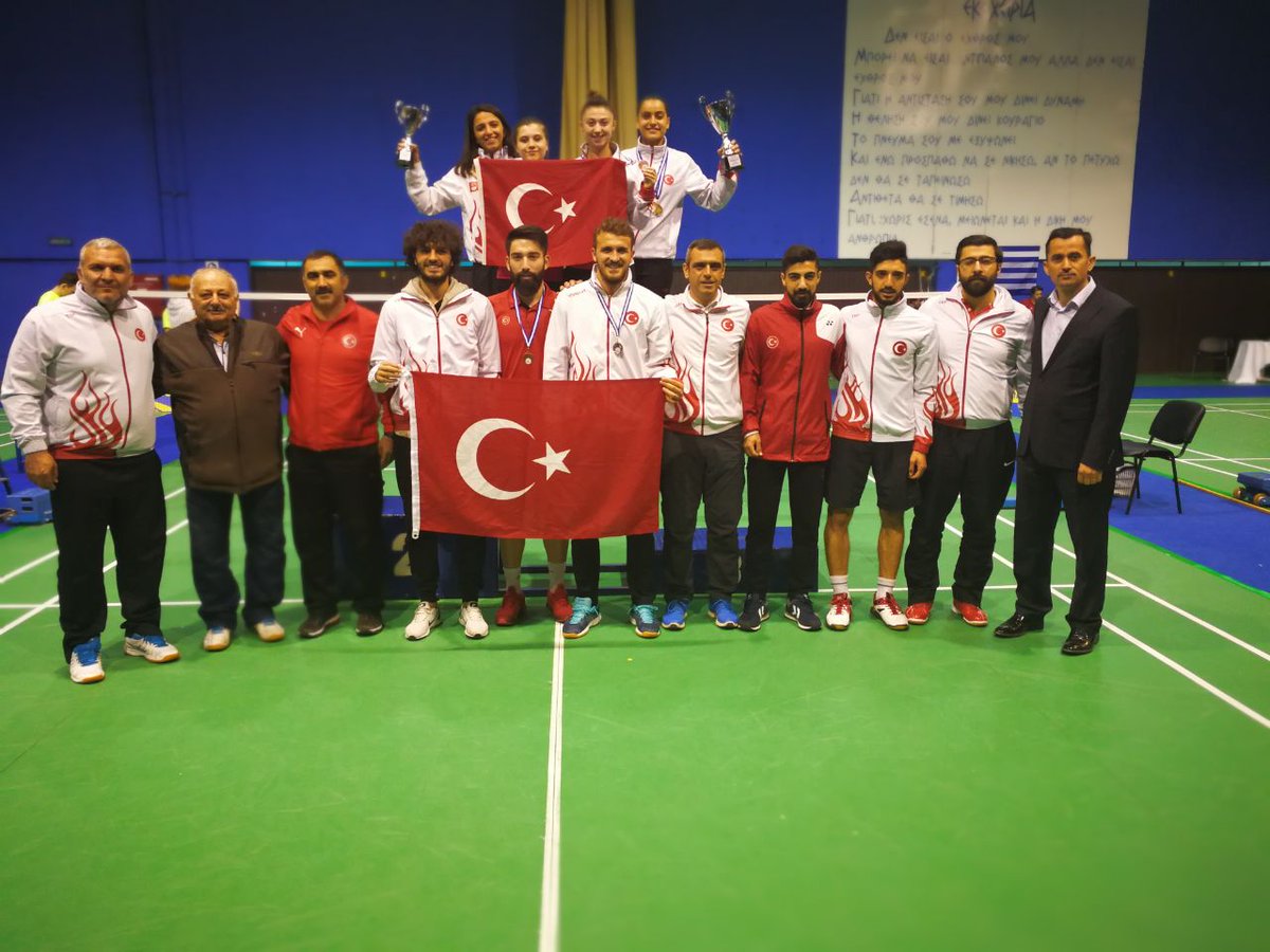 Badminton Milli Takımımız, Yunanistan'dan 2 altın, 2 gümüş ve 2 bronz madalya ile dönüyor. 
Ayrıntılar: badminton.gov.tr/9-haberler/man…