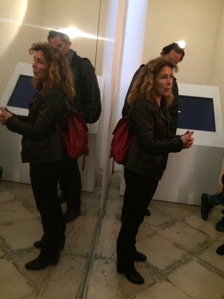 ValerVa's tweet photo. #viaSettembrini: dal museo alla città con Marisa Albanese. Grazie @InvasioniDigita @Museo_MADRE #InvasioniDigitali https://t.co/1UL7WjF9EG