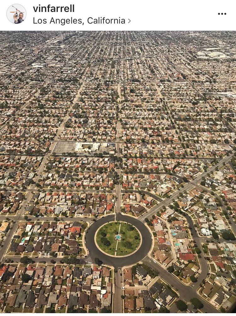 jaapmodder's tweet image. LA by Vin Farrell on @instagram ➡️ #urbanpatterns #losangeles