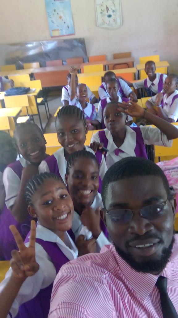 UnkoTicha's tweet photo. Is our work oo chalk work...
#isourworkochalkwork
#chalkwork https://t.co/ASDAdjt1Cg