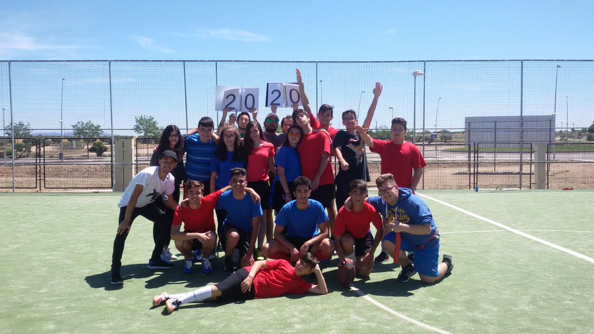 Vva_BlackStorks's tweet photo. ¡Llegamos a mitad de temporada con el primer empate en la liga! Blue Storks 💙 sigue líder al empatar 20-20 con Red Storks❤ #LJBS https://t.co/TzZsBI2Mov
