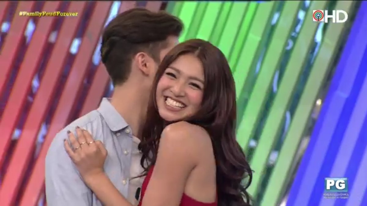 superclarky_boy's tweet photo. Team James vs Team Nadine! https://t.co/mBJISLZmND #FamilyFeudForever by #REIDersOfficial via @c0nvey https://t.co/7XpSGBvJLm