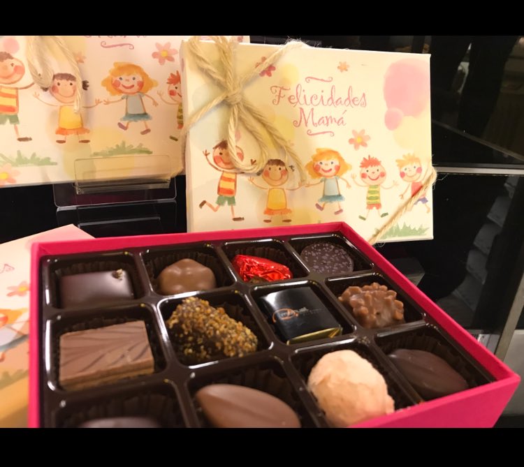 Feliz día a todas las madres!