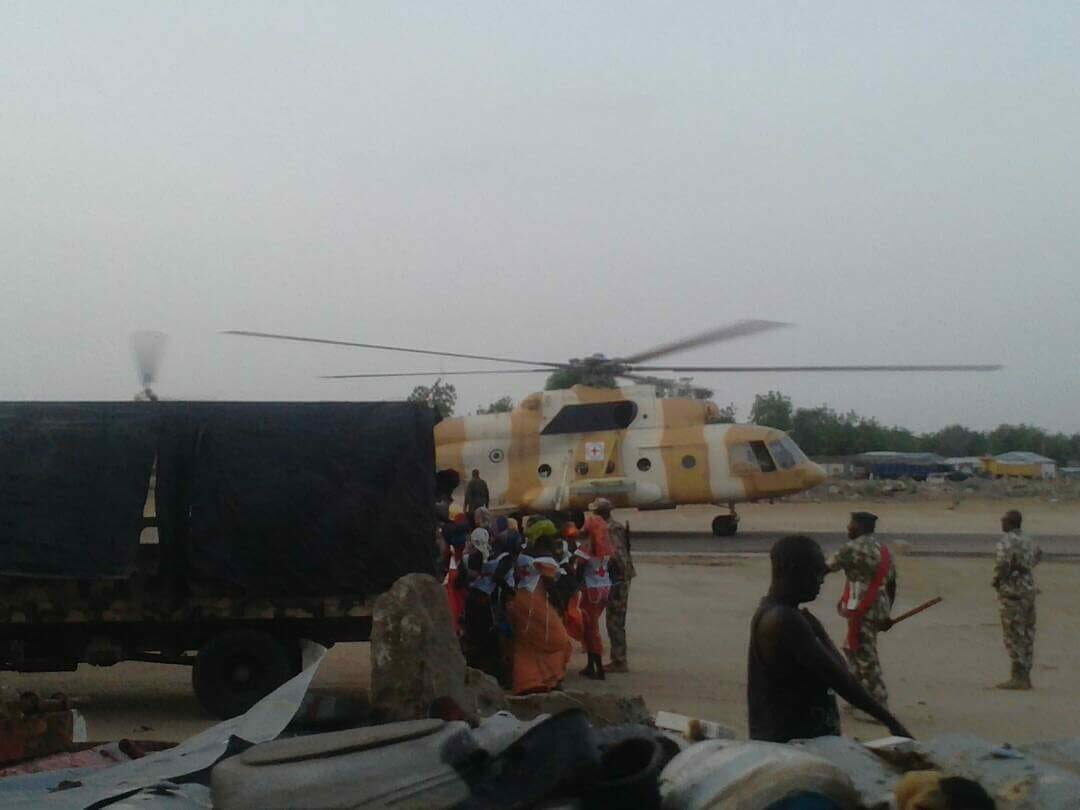 davidabiola3's tweet photo. #BREAKING: 82 freed Chibok girls arrive Abuja https://t.co/butjAXhAxL #ChibokGirls by #MobilePunch via @c0nvey https://t.co/QPSuOWjJfK