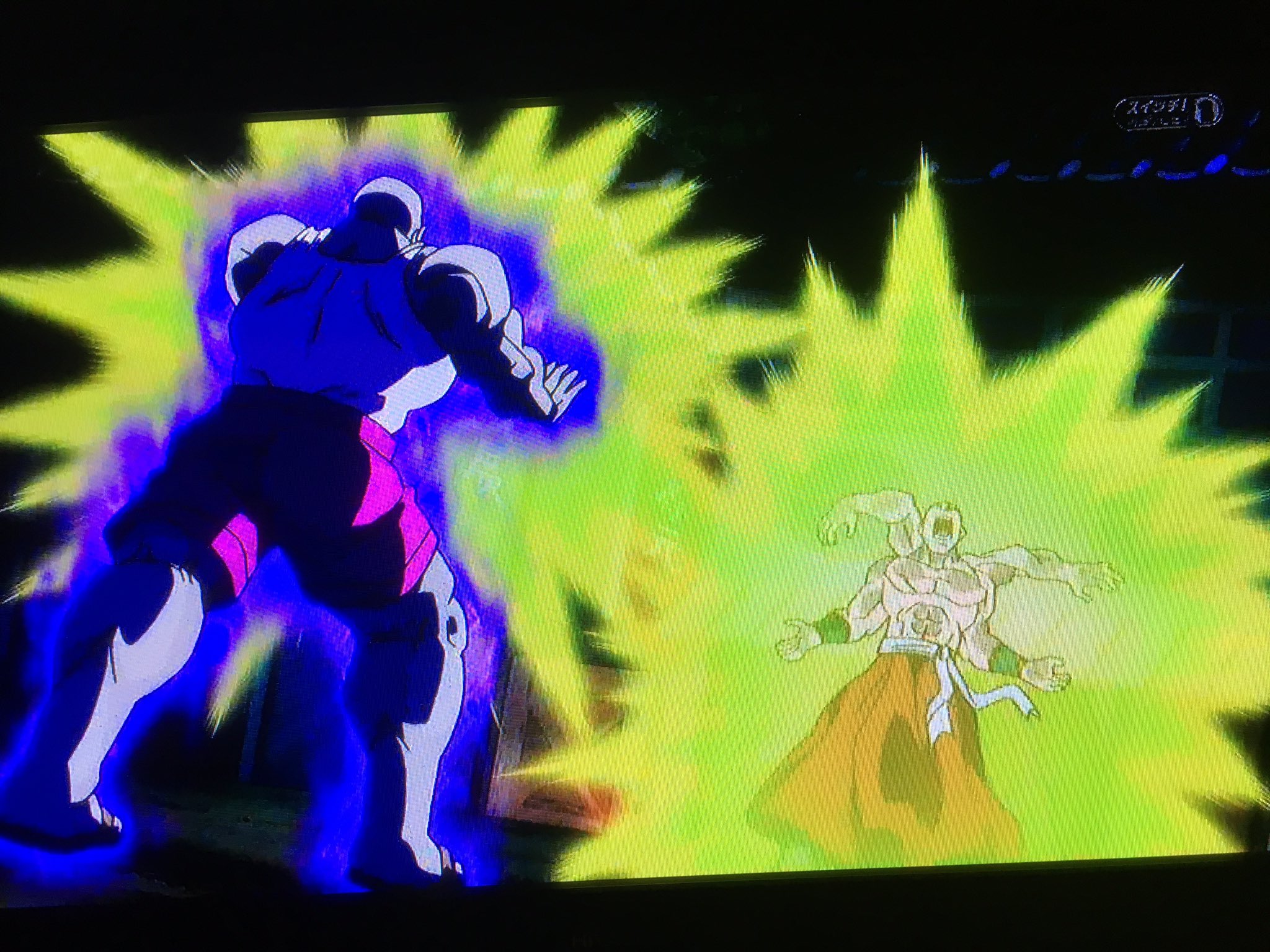 트위터의 ラブリードンキー 님 今日のドラゴンボール超を見返している これは万国吃驚掌説があるけどどうなのかな