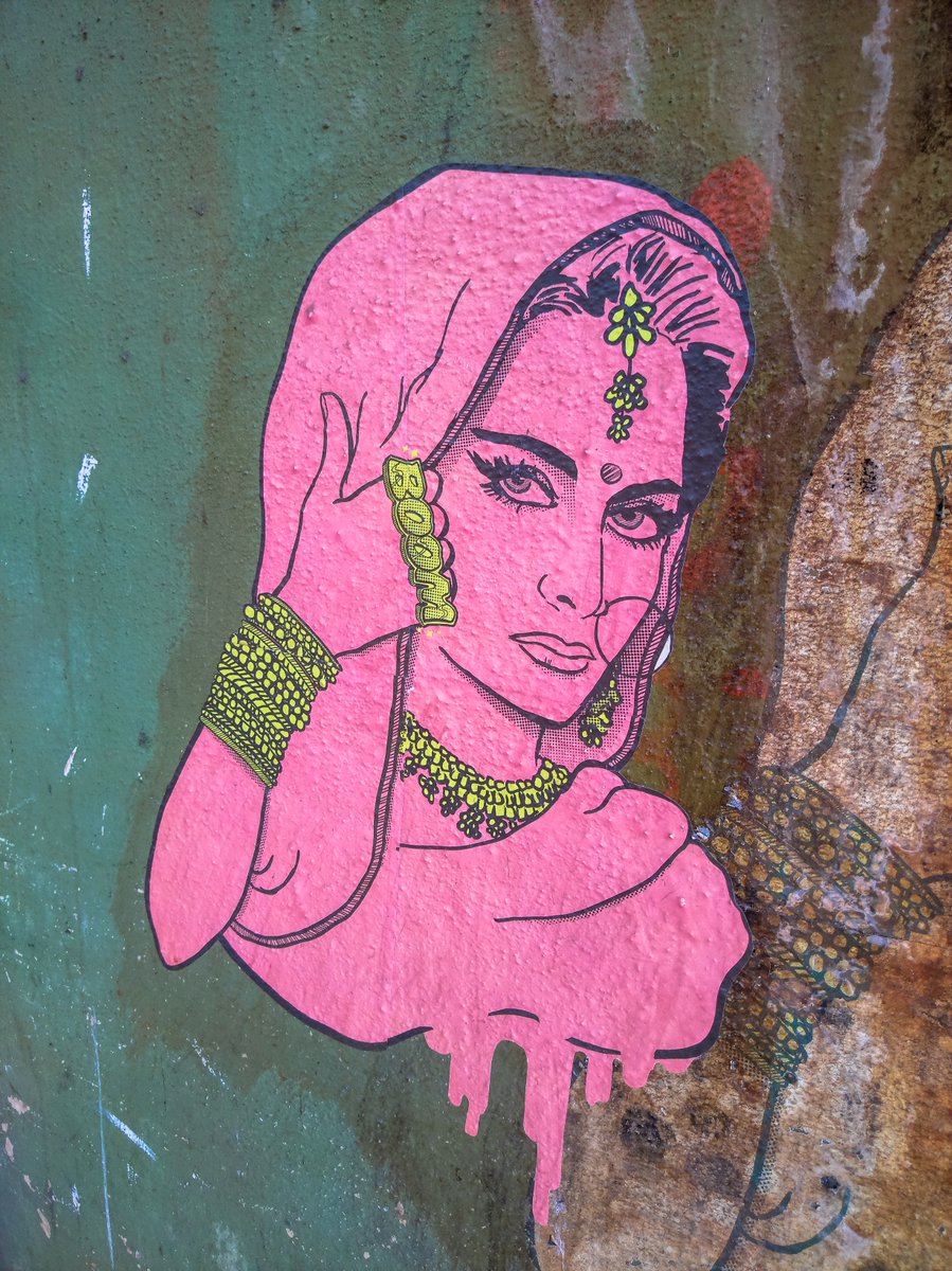 nubia_India's tweet photo. #nubiasDayOut Home to the creative lot of the city,Bandra is aptly called 'Queen of the suburbs'.All pictures are #ClickedBynubia #Z11miniS. https://t.co/z1LRmztUCm