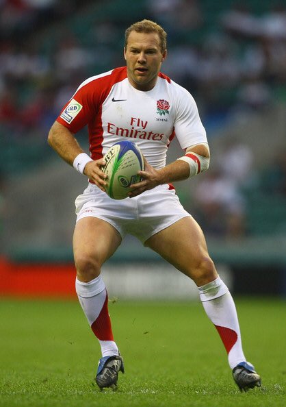 🙌🙌 <a href="/OlliePhillips11/">Ollie Phillips</a> former <a href="/IRBRugbySevens/">IRB Rugby Sevens</a> player of the year will be #pullingonhisboots for #lifttheweight #BKtickets <a href="/7sandthecity/">Sevens and the City</a> 👋👌🙏