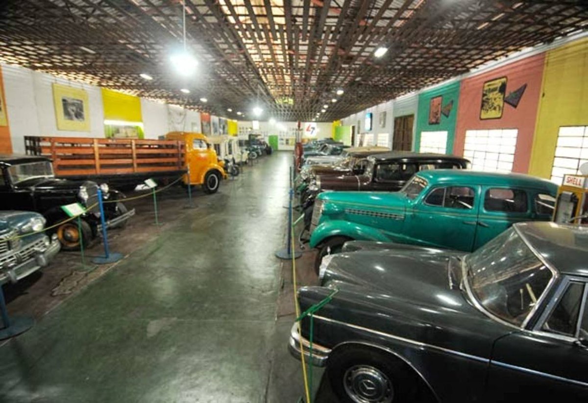 ElNacionalWeb's tweet photo. Delincuentes siguen desvalijando Museo del Transporte ante apatía oficial https://t.co/5STAVOFD49  https://t.co/07nzLNqyK0
