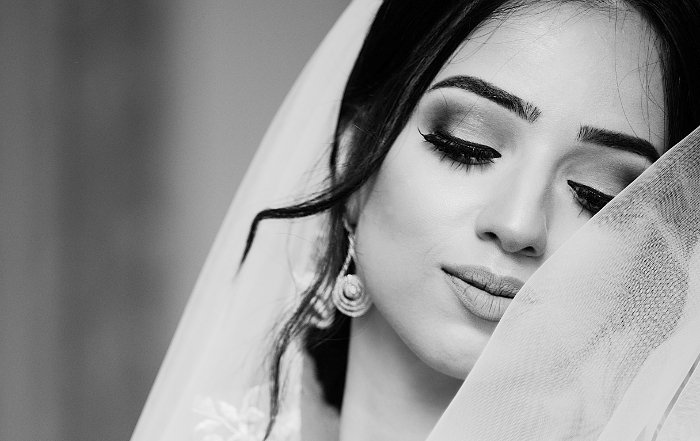 Looking for wedding make-up with the wow factor? 10 simply stunning bridal beauty tutorials: buff.ly/2ps5NCk