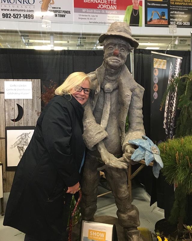 This is it! The last day of the  #southshoreexpo and your last chance to win a $50 gift certificate from Cosby's #ivansclown