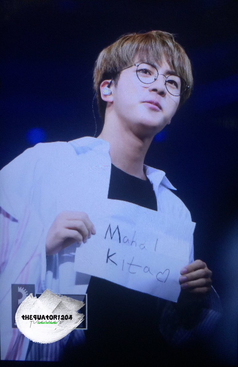 thequator1204's tweet photo. 170507 The Wings Tour in Manila #김석진 #진 #석진 #JIN #BTS #방탄소년단 @BTS_twt https://t.co/kxURIrd6ET