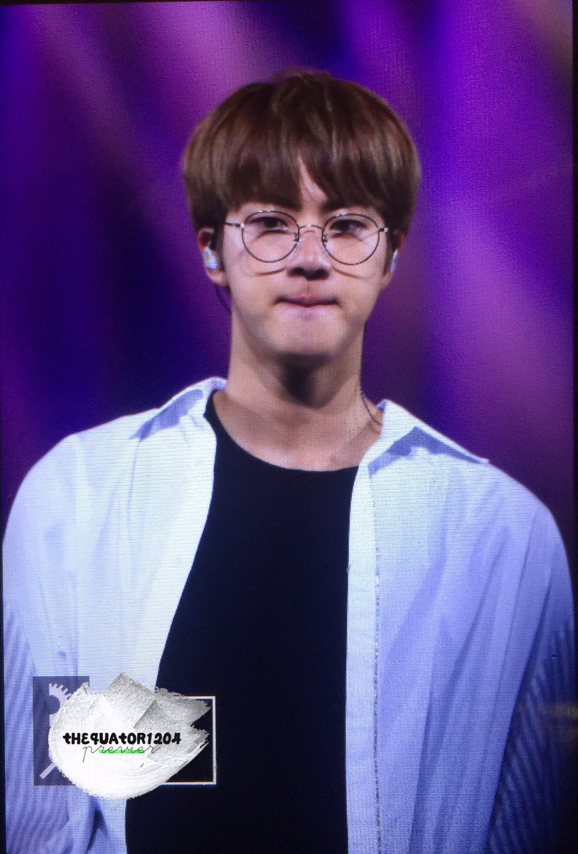 thequator1204's tweet photo. 170507 The Wings Tour in Manila #김석진 #진 #석진 #JIN #BTS #방탄소년단 @BTS_twt https://t.co/jWijtGAc00