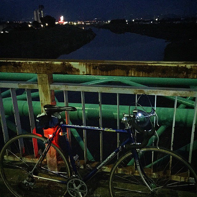 #vintageroadbike #vintagebicycle #ロードバイク #クロモリ #パナモリ 久々の夜乗り🚴
  #vintageroadbike #vintagebicycle #ロードバイク #クロモリ #パナモ… bit.ly/2pnKorC