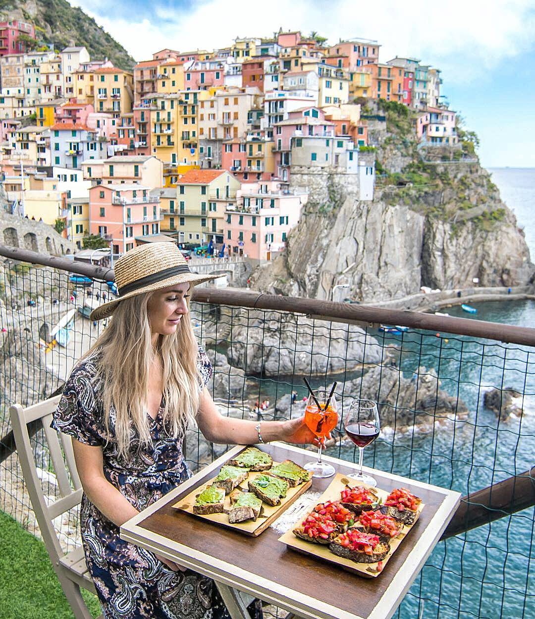 Swedish Nomad on X: "Manarola, Cinque Terre #italy #restaurant #view  https://t.co/awKBhpqtE4" / X