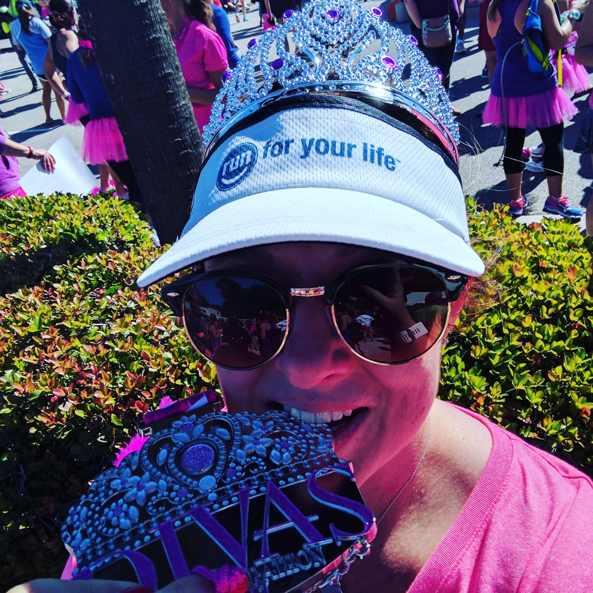 JPersinski's tweet photo. Fever and antibiotics on Friday, 2PRs on Sunday! #Divarun #PR10k #PR13.1 #booyah #whoisyadivanow 2:32:50 for 13.19 miles https://t.co/vCOj3qyF73