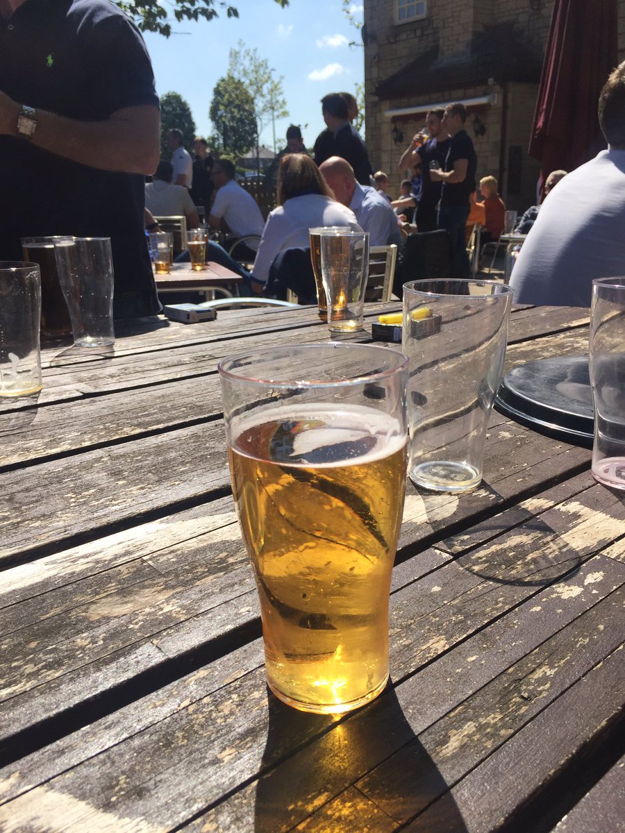 jasonspence4's tweet photo. Post match Stella in Wigan #SignGaryMonk https://t.co/BVSLajaW1H